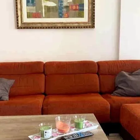 2 Bedroom By A Park Appartement Costa Del Silencio