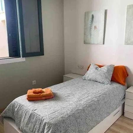 2 Bedroom By A Park Appartement